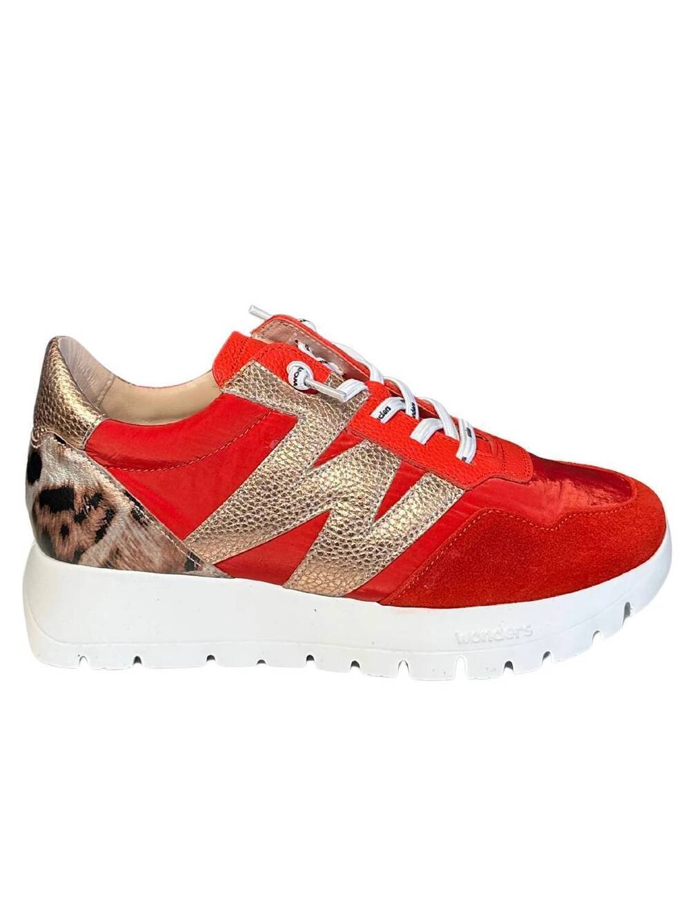 NEW WONDERS women's odisei sneaker in red